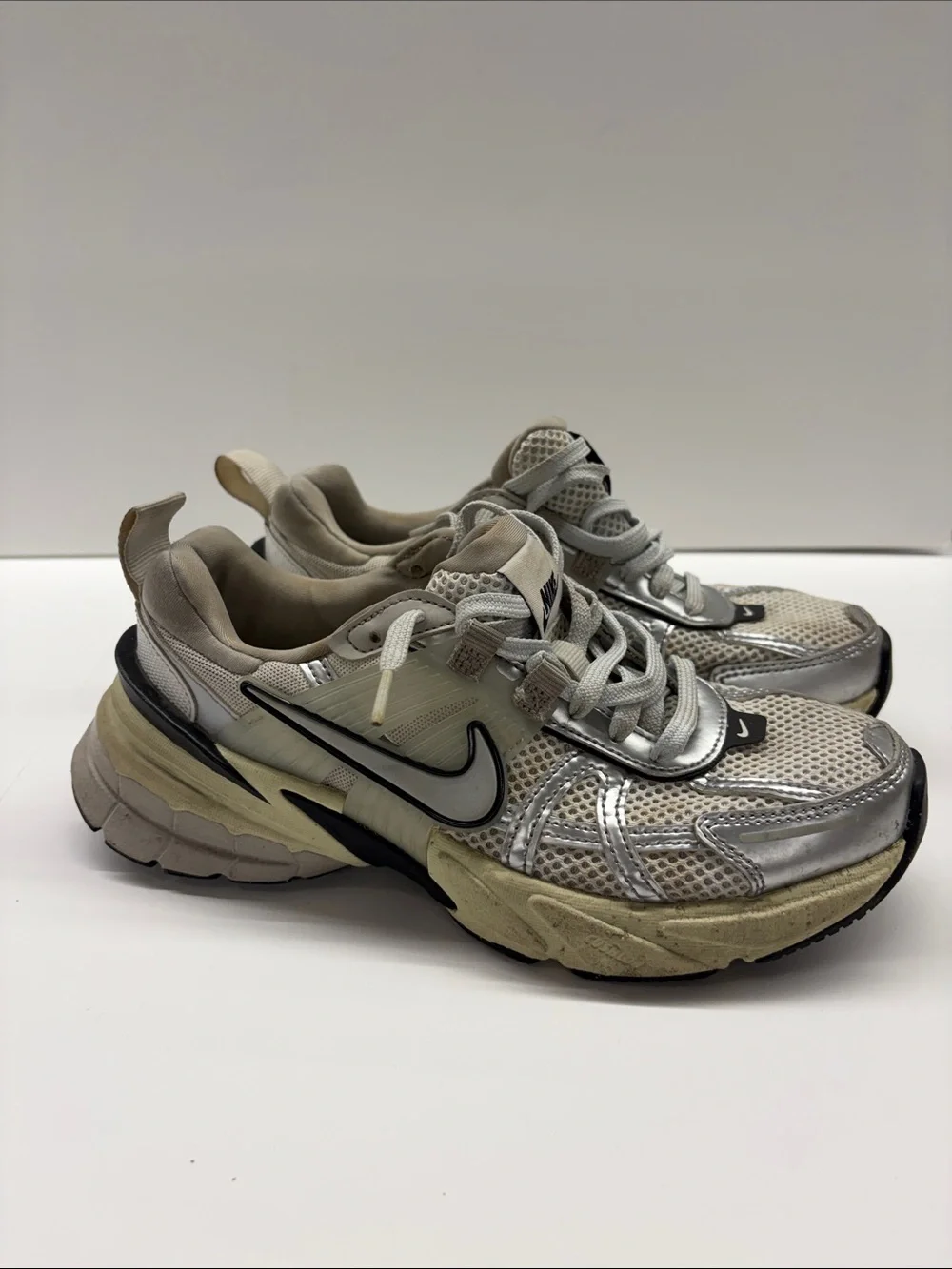Used Nike V2K Run Women's athletic shoes Size 6